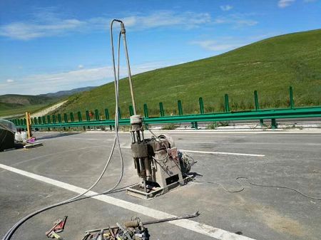 陆良公路地基基础注浆加固
